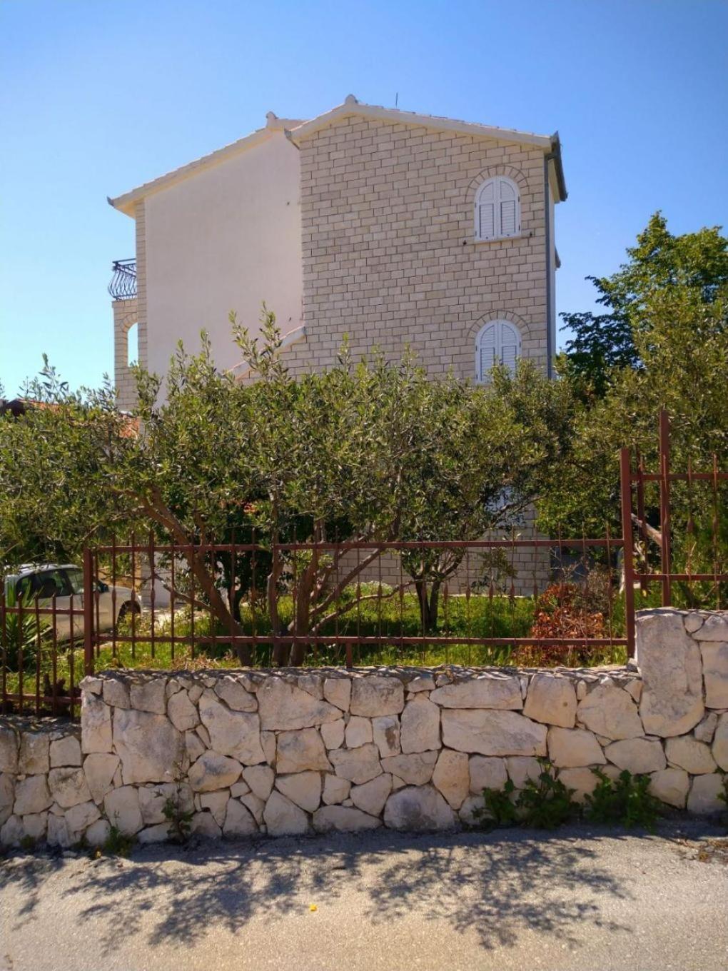 Apartments Filip Trogir Exterior foto